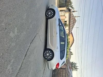 Utilizat 2011 Opel Astra Hatchback | 3.300 EUR (Preț OK)