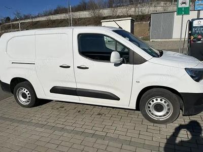 Second-hand Opel Combo 102 CP (75 kW) 2020 Monovolum