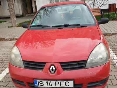 Utilizat 2006 Renault Clio II Berlinǎ | 1.000 EUR