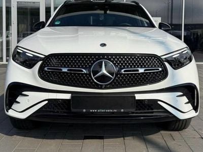 Culoarealb Utilizat 2023 Mercedes GLC300e SUV | 58.600 EUR (Super Preț)