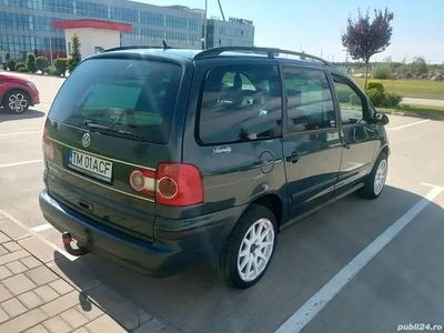VW Sharan