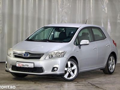 Toyota Auris Hybrid