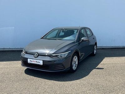 Gri mediu normal Second-hand 2021 VW Golf VII Life | 17.990 EUR (Scump)