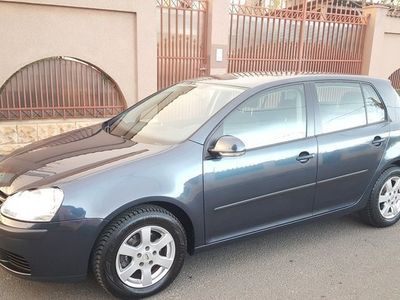 second-hand VW Golf V 2005