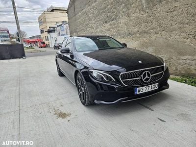Culoarenegru Utilizat 2016 Mercedes E220 Avantgarde Berlinǎ | 22.200 EUR (Preț OK)
