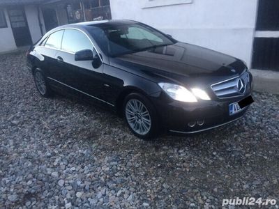 Mercedes E220