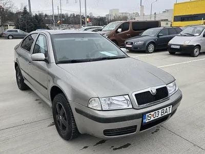 Utilizat 2009 Skoda Octavia Tour Berlinǎ | 2.300 EUR (Super Preț)