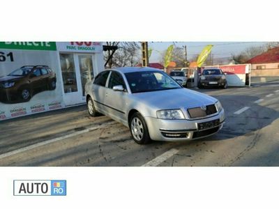 Second-hand Skoda Superb 155 CP (114 kW) 2003 Argintiu Berlinǎ