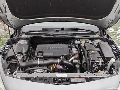 Utilizat 2010 Opel Astra Hatchback | 3.100 EUR (Preț bun)