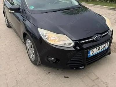 Negru Utilizat 2012 Ford Focus Break | 3.750 EUR (Preț OK)