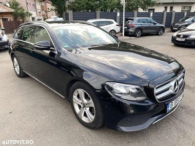 Mercedes E200
