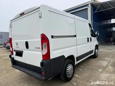Second-hand Peugeot Boxer 110 CP (80 kW) 2015 Van