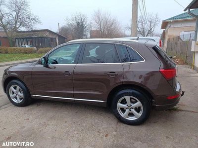 Culoaremaro Second-hand 2013 Audi Q5 SUV | 13.500 EUR (Puțin scump)