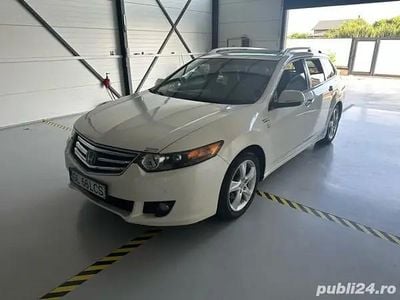 Second-hand Honda Accord 160 CP (117 kW) 2009 Hatchback
