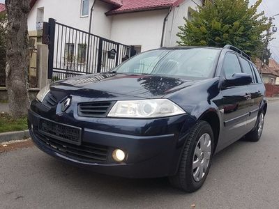Albastru Utilizat 2008 Renault Mégane GrandTour Break | 2.390 EUR