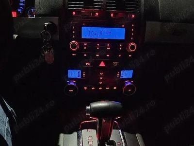 Second-hand 2008 VW Touareg R SUV | 9.900 EUR (Scump)