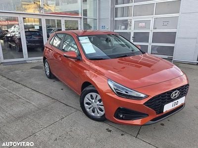Nouă Hyundai i30 Comfort 96 CP (70 kW) 2025 Culoareportocaliu Coupe