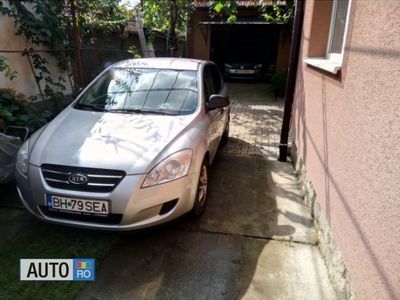 second-hand Kia Ceed Benzina