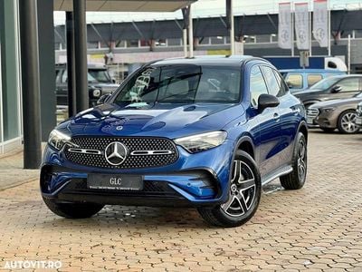 Culoarealbastru Nouă 2025 Mercedes GLC200 SUV | 73.639 EUR (Puțin scump)