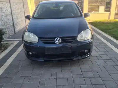 VW Golf V