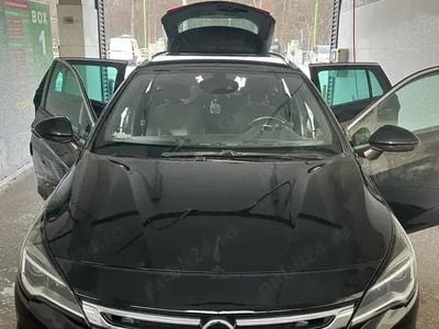 Second-hand Opel Astra 136 CP (100 kW) 2018 Negru Break