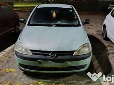 Verde Second-hand 2001 Opel Corsa Coupe | 5.000 EUR