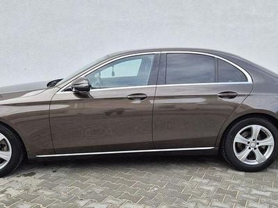 Mercedes E220