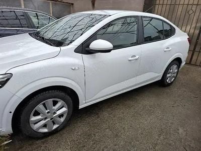 Alb Second-hand 2022 Dacia Logan Berlinǎ | 10.990 EUR (Preț OK)