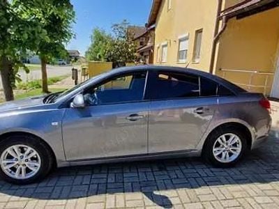 Second-hand Chevrolet Cruze 163 CP (119 kW) 2013 Gri Berlinǎ