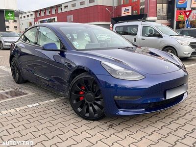 Culoarealbastru Utilizat 2023 Tesla Model 3 Berlinǎ | 34.400 EUR