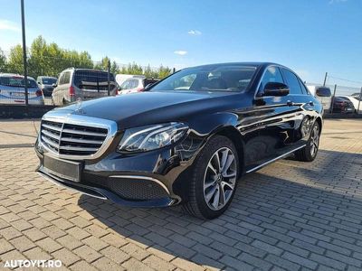 Mercedes E200
