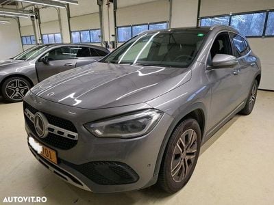 Culoaregri Utilizat 2021 Mercedes GLA250 Style SUV | 23.140 EUR