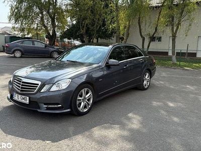 Mercedes E220