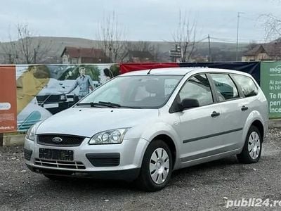 Argintiu Utilizat 2005 Ford Focus Break | 1.890 EUR (Preț OK)