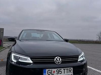Culoarenegru Utilizat 2012 VW Jetta Highline Berlinǎ | 6.990 EUR (Preț OK)