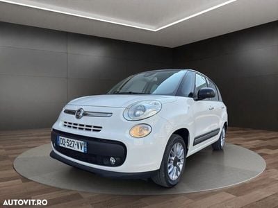 Alb Utilizat 2014 Fiat 500L Lounge Monovolum | 5.999 EUR