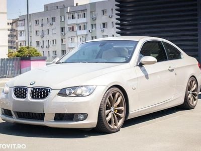 Second-hand BMW 330 Comfort Edition 231 CP (169 kW) 2006 Culoaremaro Coupe