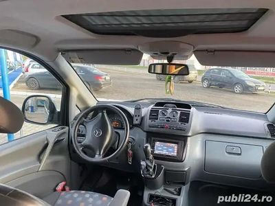 Utilizat 2005 Mercedes Vito Van | 6.400 EUR