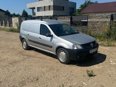 Utilizat 2011 Dacia Logan Berlinǎ | 2.400 EUR (Preț OK)