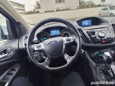 Second-hand Ford Kuga Titanium 200 CP (147 kW) 2016 Alb SUV