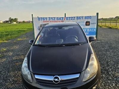 Negru Utilizat 2010 Opel Corsa Hatchback | 1.799 EUR (Super Preț)