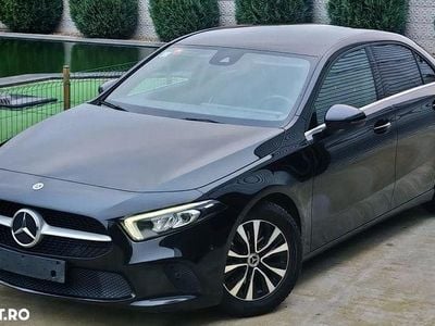 Culoarenegru Utilizat 2023 Mercedes A180 Advanced Berlinǎ | 18.490 EUR
