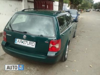 Verde Utilizat 2003 VW Passat Break | 3.200 EUR (Scump)