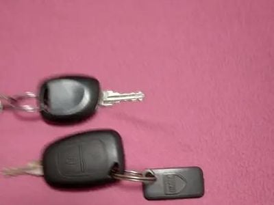 Utilizat 2005 Dacia Solenza Comfort Hatchback | 600 EUR (Super Preț)