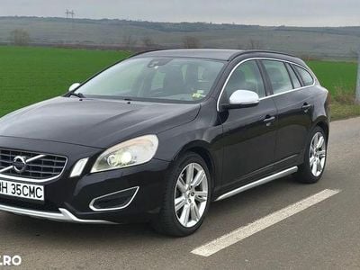 Second-hand Volvo V60 203 CP (149 kW) 2011 Culoarenegru Break
