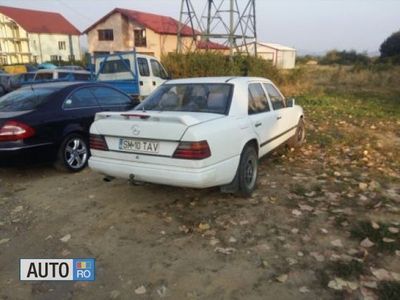 second-hand Mercedes E200 