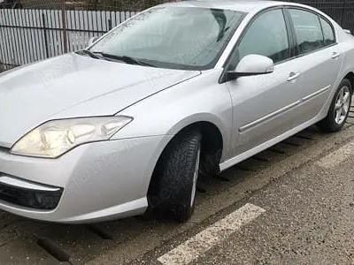 Second-hand Renault Laguna III 150 CP (110 kW) 2007 Argintiu Hatchback