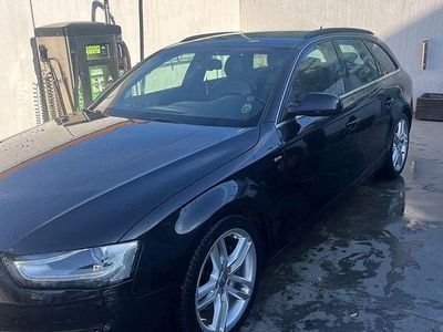 Culoarenegru Utilizat 2014 Audi A4 Sport Break | 10.990 EUR
