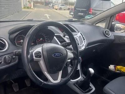 Second-hand Ford Fiesta 90 CP (66 kW) 2011 Hatchback