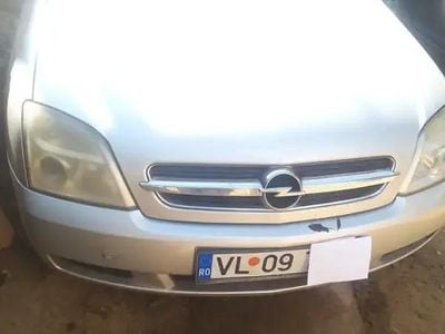 Gri Utilizat 2003 Opel Vectra Berlinǎ | 850 EUR